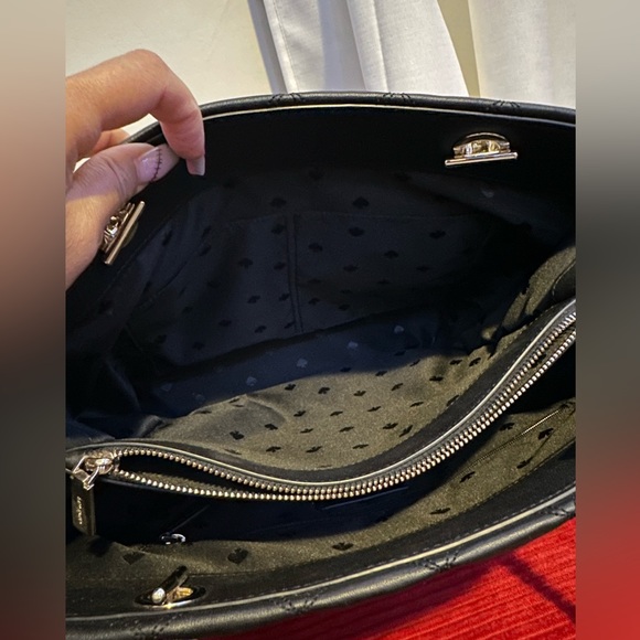 Kate Spade Satchel - Picture 7 of 7